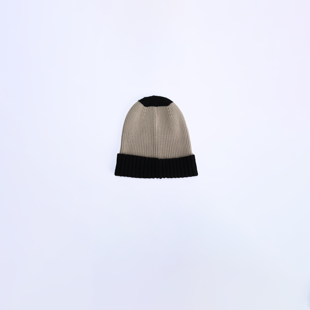 CH3390 Knit Cap Man