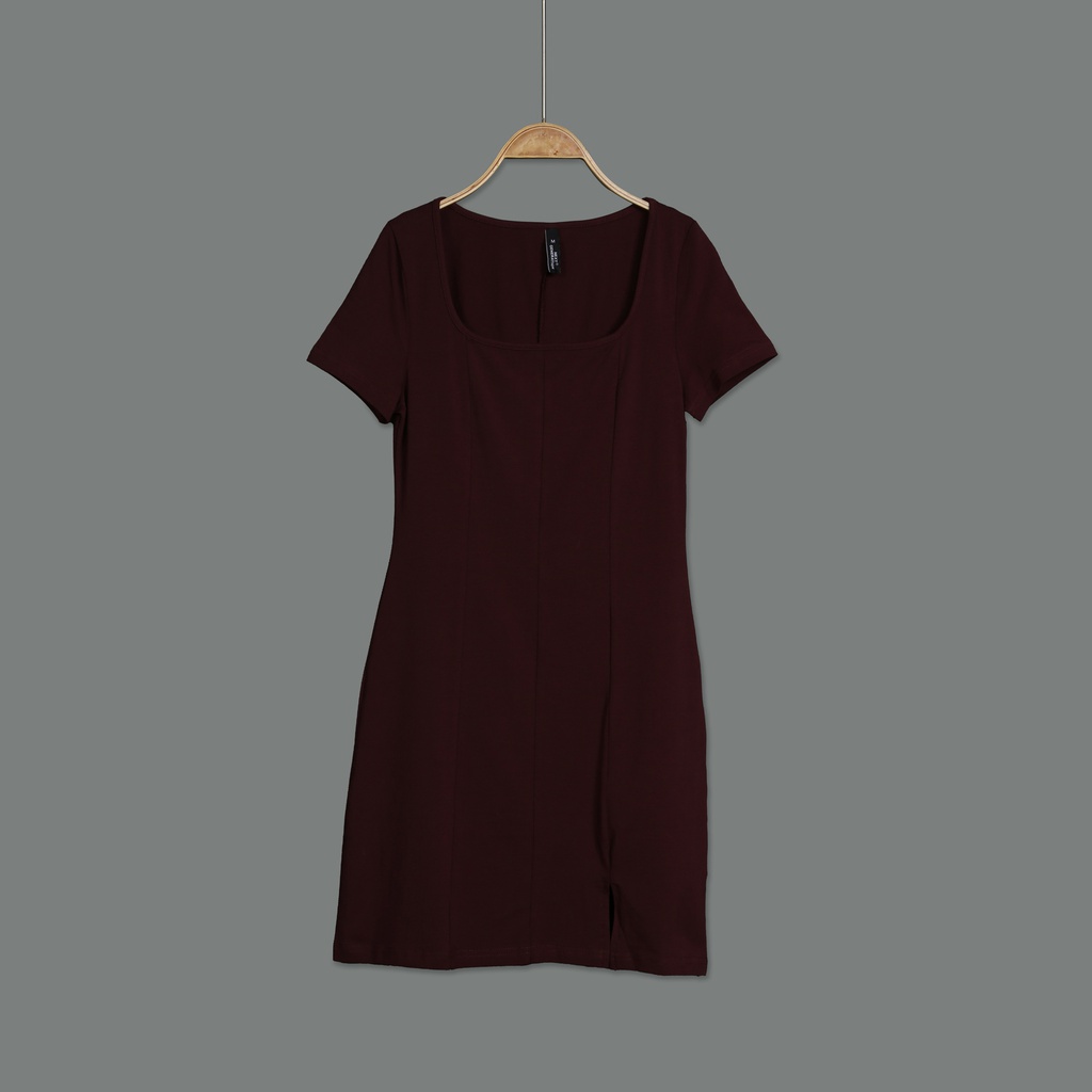 XL213203 Fitted Scoop Neck Midi Dress