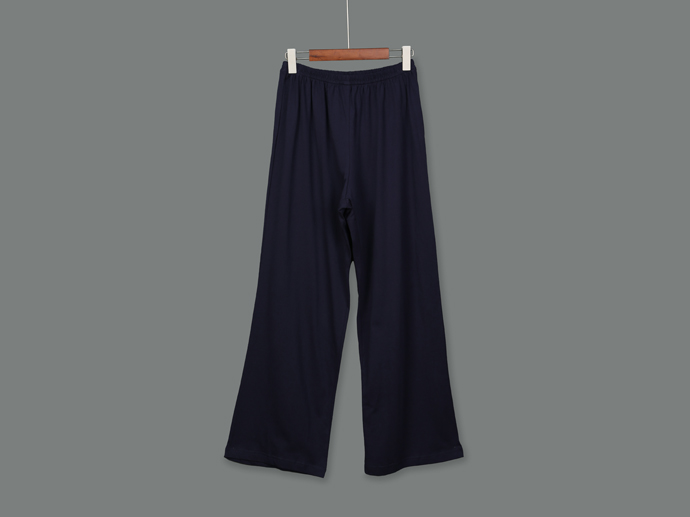 XPM13320 Pajamas Lady