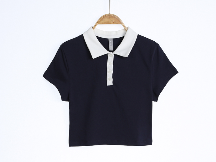 GH23177 Crop Top Lady